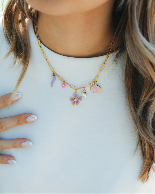 Collier Calvi
